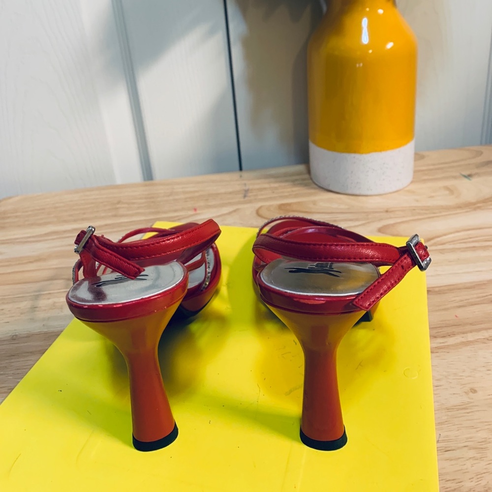 Salsero Red with Rhinestone Heels - Picture 5 of 8